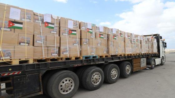 عبور 32 شاحنة مساعدات جديدة لأهلنا في غزة