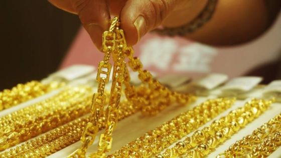 أسعار الذهب تواصل الانخفاض في الأردن.. وعيار 24 يُباع بـ 73.5 دينارًا