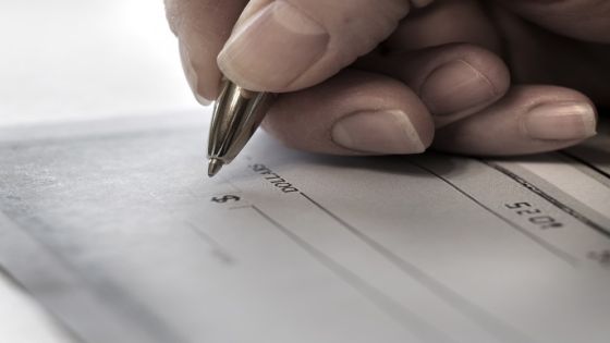 انخفاض قيمة الشيكات المرتجعة 17% حتى نهاية تشرين الثاني