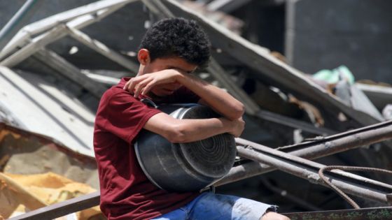 بريطانيا وفرنسا وكندا تهدد بعقوبات على إسرائيل إذا استمر الهجوم على غزة