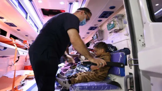القوات المسلحة تقوم بإجلاء دفعة جديدة من أطفال غزة المرضى للعلاج في الأردن