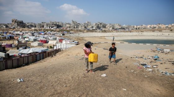 كارثة صحية في غزة: نفص المياه يفاقم انتشار الأمراض ويهدد حياة السكان