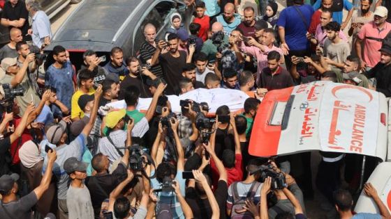 تشييع جثماني المراسلين الصحفيين أنس الشريف ومحمد قريقع في قطاع غزة