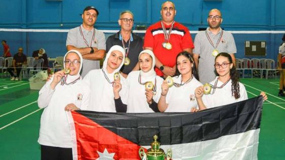 المنتخب الوطني المدرسي يتوج بذهبية الريشة الطائرة في البطولة العربية