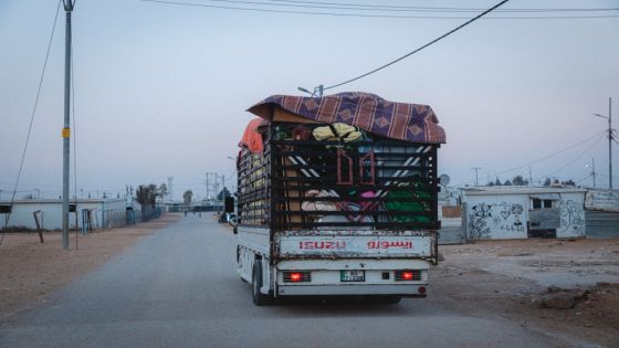 مفوضية اللاجئين تبدأ باستقبال طلبات المساعدات النقدية للعودة إلى سوريا
