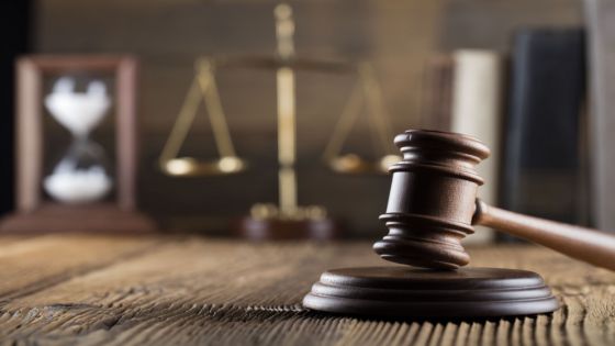 العدول عن قرار منع النشر بقضية الصحافي الحباشنة