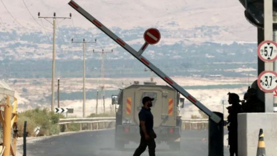 الأردن يوقف حركة المسافرين عبر جسر الملك حسين بعد إغلاقه من الجانب الآخر