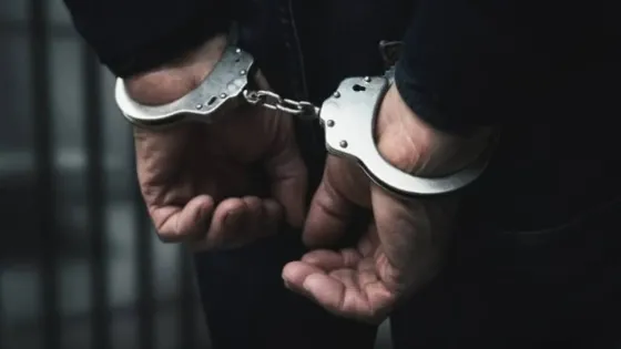 القبض على شبان أضرموا النار في مركبة بإربد