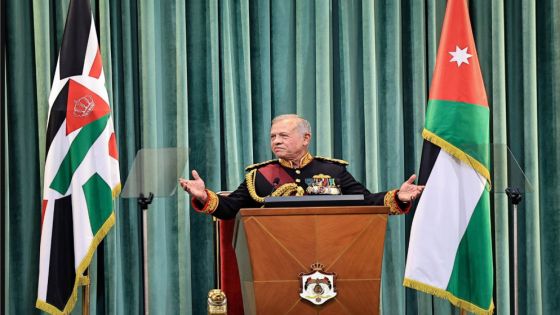 الملك يفتتح الدورة العادية الثانية لمجلس الأمة العشرين
