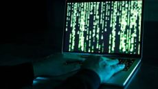 اختراق كبير.. سرقة أكثر من 10 ملايين وثيقة لمسؤولين في مكتب زيلينسكي