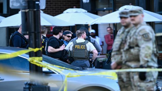 الأردن يدين بأشد العبارات حادثة إطلاق النار قرب البيت الأبيض