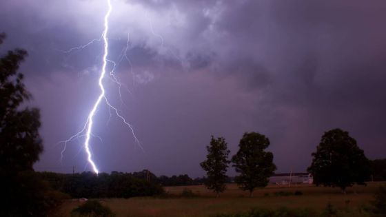 تحذير من تقلبات الطقس في الأردن نهاية الأسبوع وأمطار رعدية الأحد