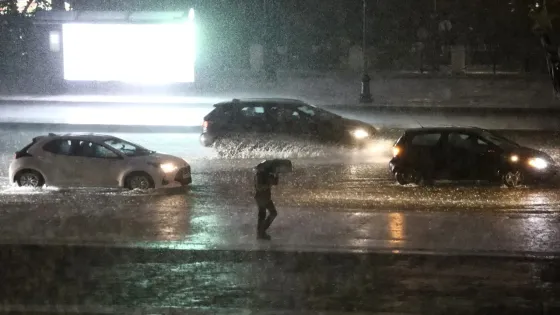 بايرون تضرب الشرق الأوسط خلال 24 ساعة وسط تحذيرات من فيضانات على نطاق واسع