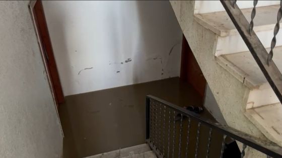 مياه الصرف الصحي تغرق منازل شرقي إربد وتجبر سكانا على الإخلاء