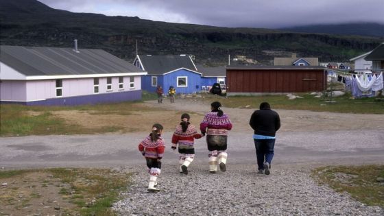 منع الحمل قسريا.. انتهاكات دنماركية بحق إناث غرينلاند