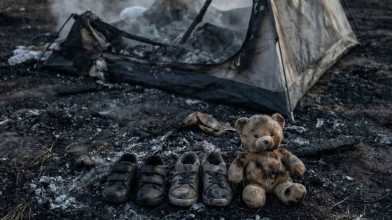 النيران تغتال أحلام 4 أطفال وتحيل خيمتهم إلى رماد في إربد