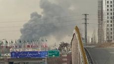 حريق ضخم في سوق غربي طهران