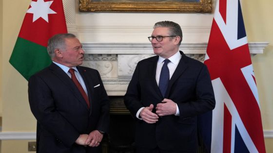 الملك ولاين يؤكدان ضرورة العمل المشترك لاستعادة التهدئة في الإقليم