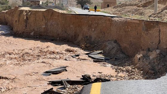 انهيار كامل للطريق الرابط بين الطفيلة والكرك في الشهداء