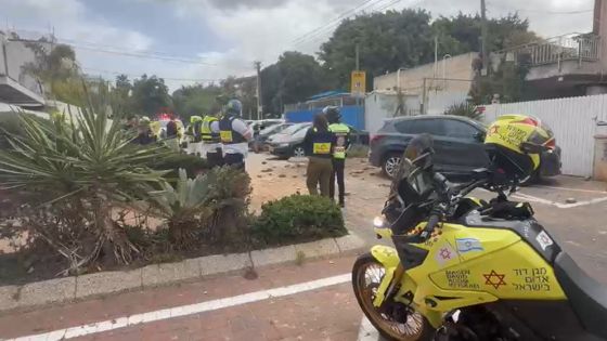 دمار كبير في ريشون ليتسيون إثر سقوط شظايا صاروخ عنقودي إيراني