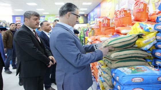 وزير الصناعة يؤكد وفرة السلع في المؤسستين المدنية والعسكرية