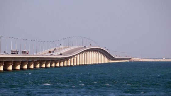 السعودية تعلن إغلاق جسر الملك فهد مع البحرين احترازيا