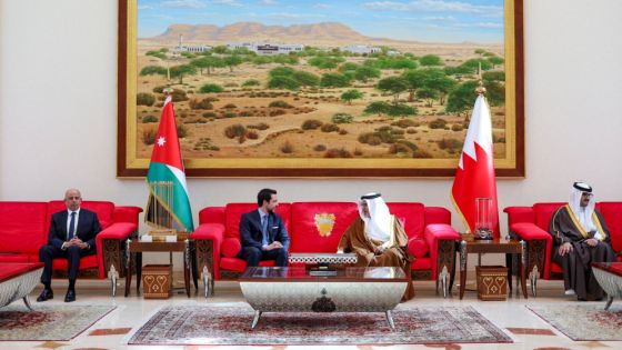 ولي العهد يلتقي ملك البحرين لتعزيز التعاون والتنسيق الإقليمي