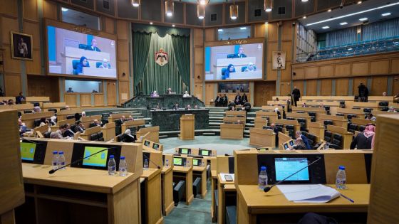 راصد: 77% من الأحزاب غير راضين عن التواصل الحكومي معهم