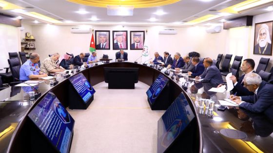 وزير الداخلية يترأس اجتماع اللجنة العليا للإصلاح والتأهيل