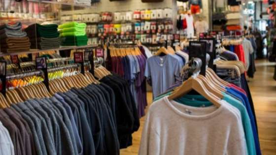 نقيب تجار الألبسة: تراجع كبير في مستوى المبيعات