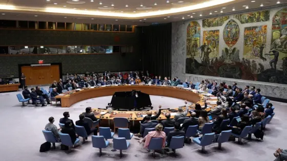 فيتو ثلاثي يُفشل التحرك العربي لفتح مضيق هرمز بالقوة العسكرية