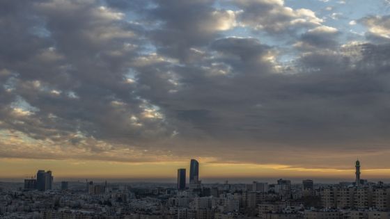 انخفاض ملموس على درجات الحرارة وأمطار نهاية الأسبوع