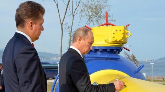 بوتين: قررنا بيع الغاز والنفط بالروبل الروسي
