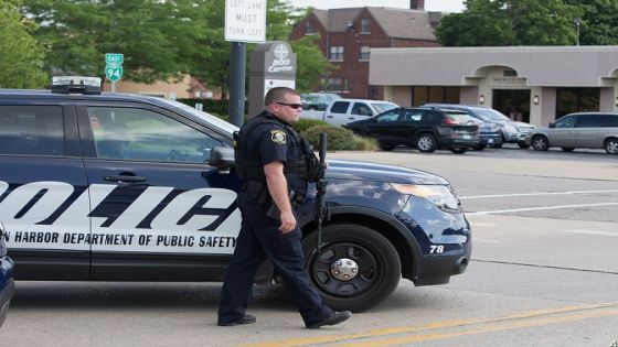 SAINT JOSEPH, MI - JULY 11: Berrien County Sheriff's Deputies and Michigan State Police stand guard at Berrien County Courthouse where several people where shot this afternoon on July 11, 2016 in Saint Joseph, Michigan. According to reports, three people were killed in the shooting, including the suspect. Tasos Katopodis/Getty Images/AFP