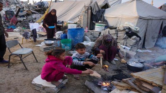 غزة على أبواب العيد.. ضيق العيش يتسع