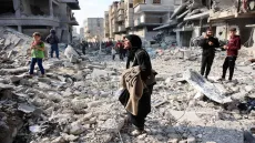 4 شهداء بينهم طفل في قصف إسرائيلي على غزة