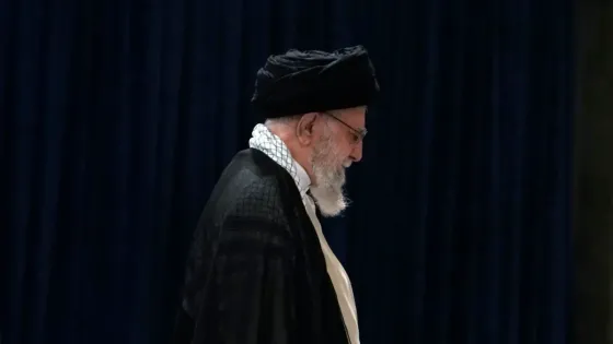 وسط تصاعد التهديدات… خامنئي ينتقل إلى ملجأ مُحصَّن