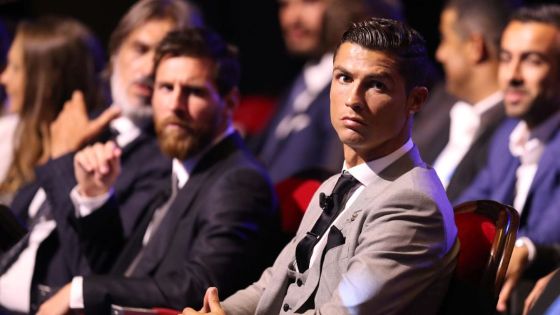 أرقام خرافية.. كم يبلغ سعر تذكرة مشاهدة ميسي رونالدو في كأس العالم؟