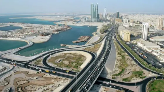 البحرين تقرر تفعيل العمل عن بُعد بنسبة 70% حتى إشعار آخر