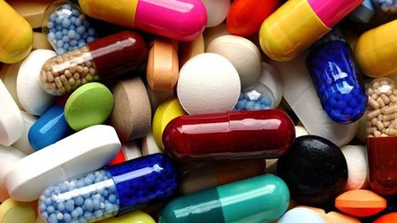 الحكومة تدرس مطالب الصناعات الدوائية