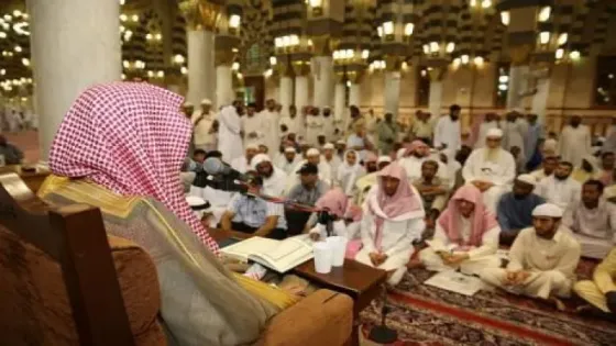 الكويت تحظر التعاقد مع الدعاة والمشاهير إلا بموافقة مسبقة