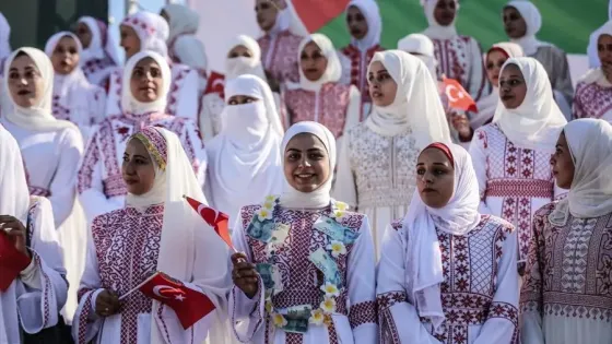 زفاف جماعي في غزة لـ200 عريس وعروس رغم الحصار والدمار