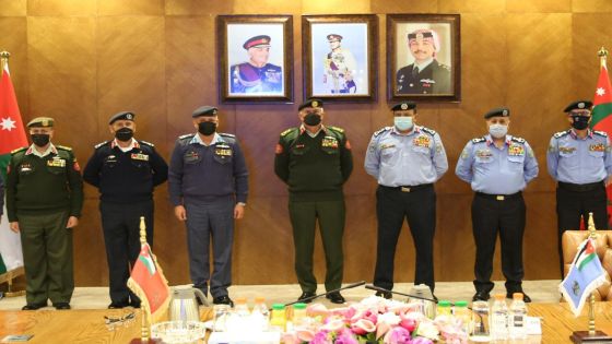الحنيطي والحواتمة يحضران توقيع ‏اتفاقية التعاون الجوي بين القوات المسلحة الاردنية ومديرية الأمن