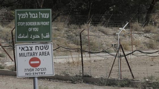 جيش الاحتلال يعلن القبض على خمسة أشخاص تسللوا من الجزء الجنوبي للحدود الأردنية