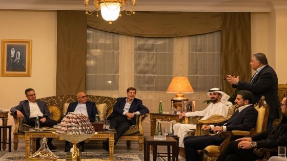 القضاة يلتقي مستثمرين أردنيين بالإمارات ويستعرض الفرص الاستثمارية