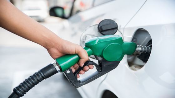 الحكومة تخفض أسعار البنزين وترفع الديزل والكاز