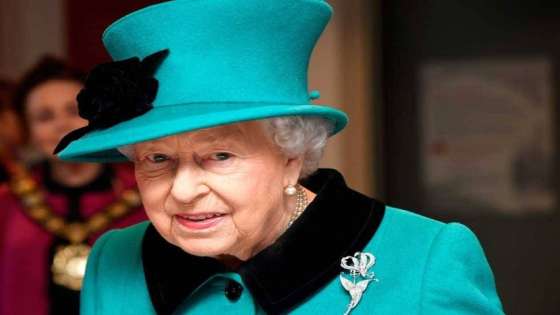 الحكومة البريطانية تحث الناس على عدم السفر للانضمام إلى طابور توديع الملكة