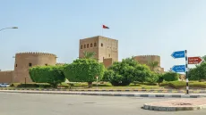 وفاة شخصين في عمان جراء سقوط مسيرة بولاية صحار