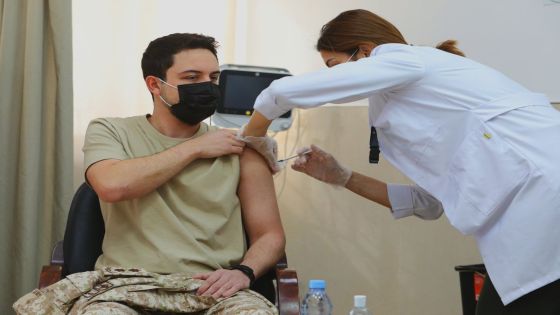 ولي العهد: مليونا شخص تلقوا لقاح كورونا بالأردن