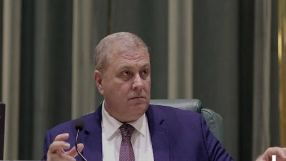 انتخاب خميس عطيه نائبًا أوّلَ لرئيس مجلس النواب